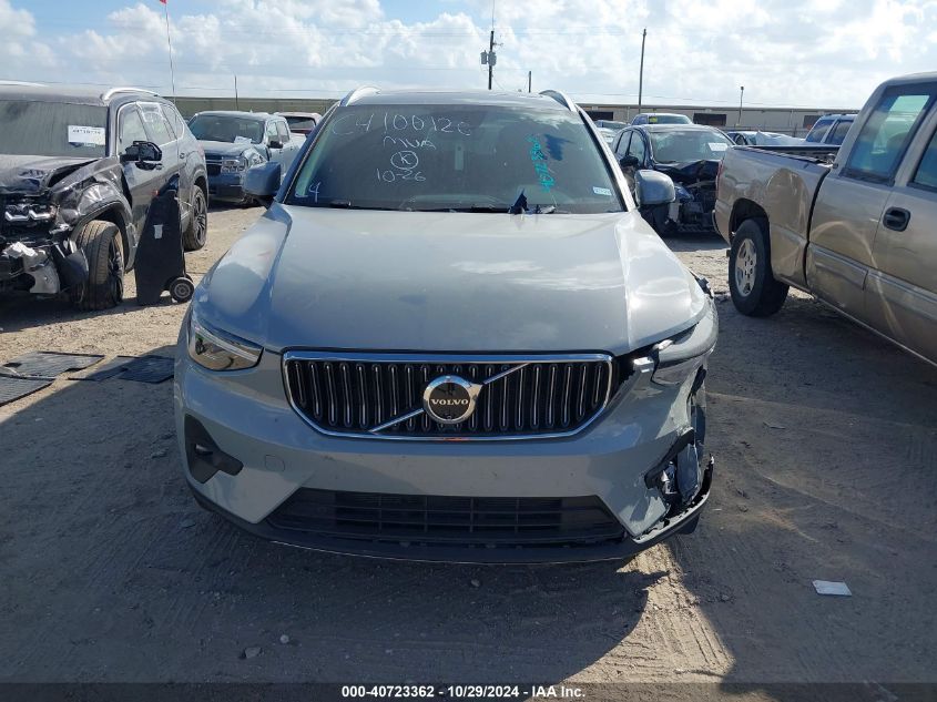 2024 Volvo Xc40 B5 Plus Bright Theme VIN: YV4L12UE8R2217967 Lot: 40723362