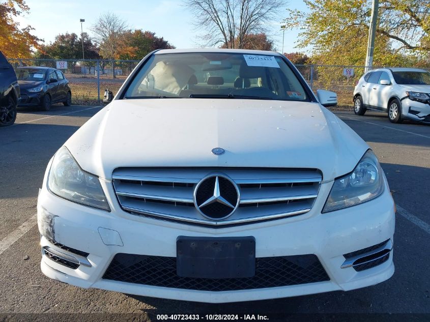 2013 Mercedes-Benz C 300 Luxury 4Matic/Sport 4Matic VIN: WDDGF8AB8DR252467 Lot: 40723433