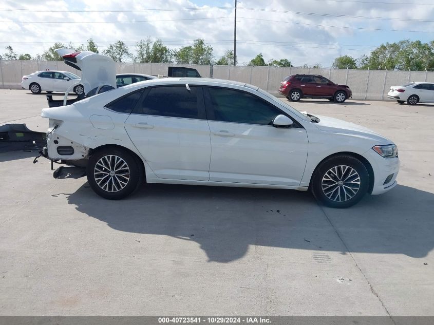 2019 Volkswagen Jetta 1.4T R-Line/1.4T S/1.4T Se VIN: 3VWC57BUXKM047217 Lot: 40723541