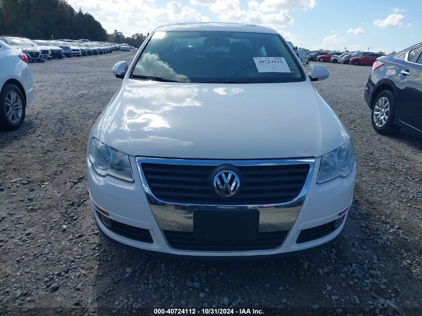 2010 Volkswagen Passat Komfort VIN: WVWJK7AN4AE166561 Lot: 40724112