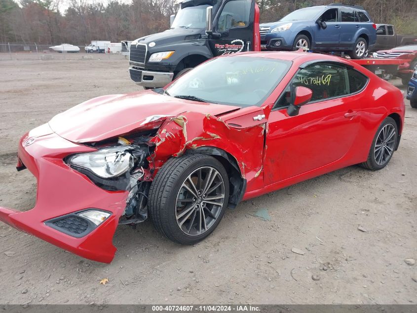 VIN JF1ZNAA17D1714929 2013 SCION FR-S no.2