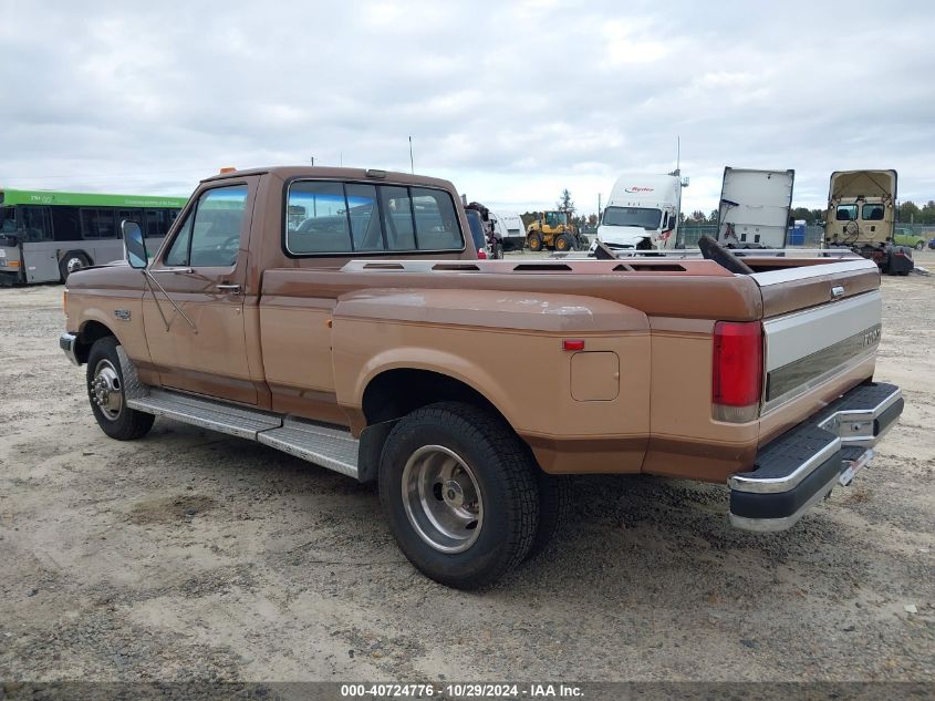 1988 Ford F350 VIN: 1FTJF35M0JNA38106 Lot: 40724776