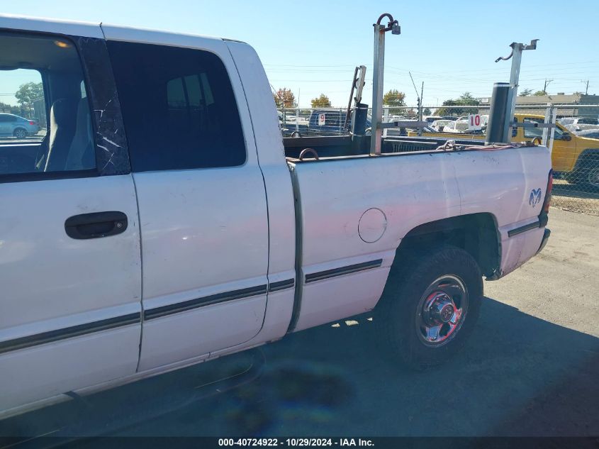 1999 Dodge Ram 2500 St VIN: 3B7KC23W5XG204567 Lot: 40724922