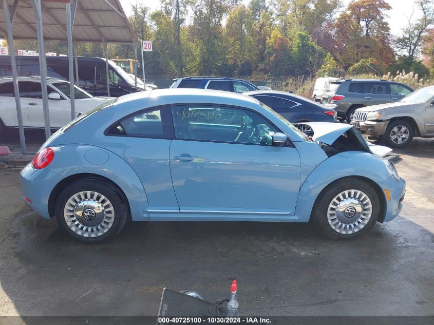 2014 Volkswagen Beetle 1.8T VIN: 3VWJ17AT9EM666620 Lot: 40725100