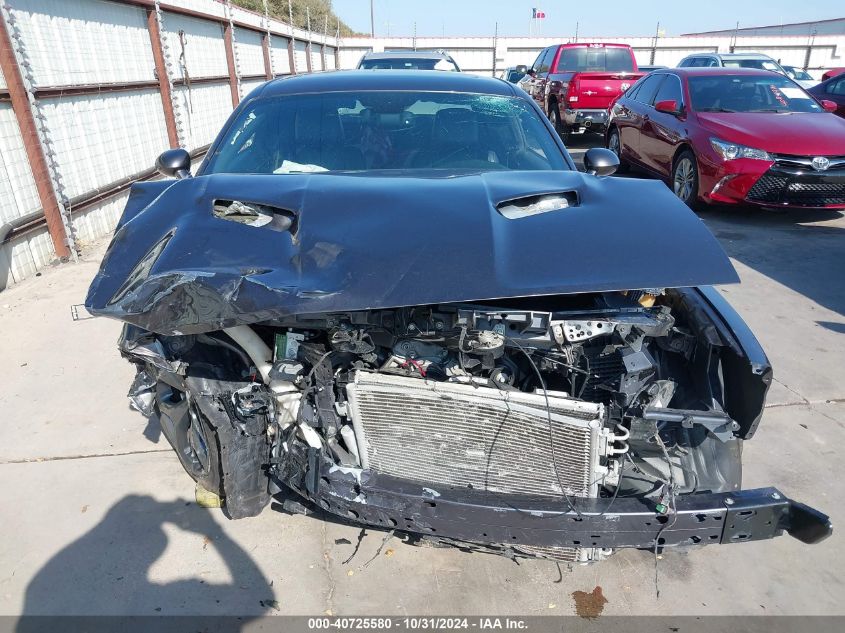 2015 Dodge Challenger R/T Plus VIN: 2C3CDZBT1FH758922 Lot: 40725580