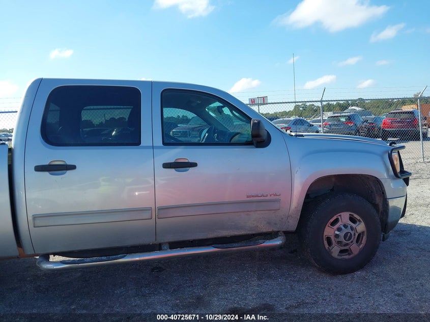 2011 GMC SIERRA 2500HD VIN: 1GT120CG9BF140118
