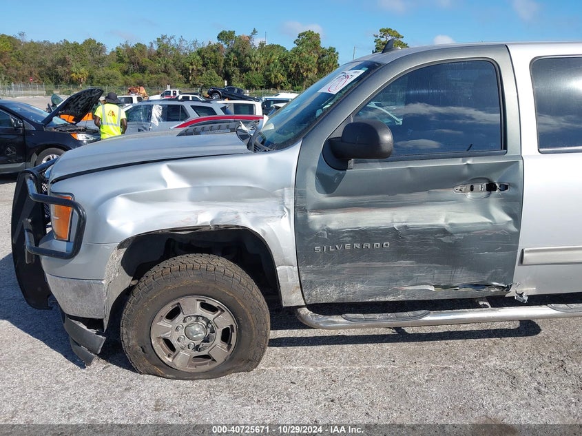 2011 GMC SIERRA 2500HD VIN: 1GT120CG9BF140118