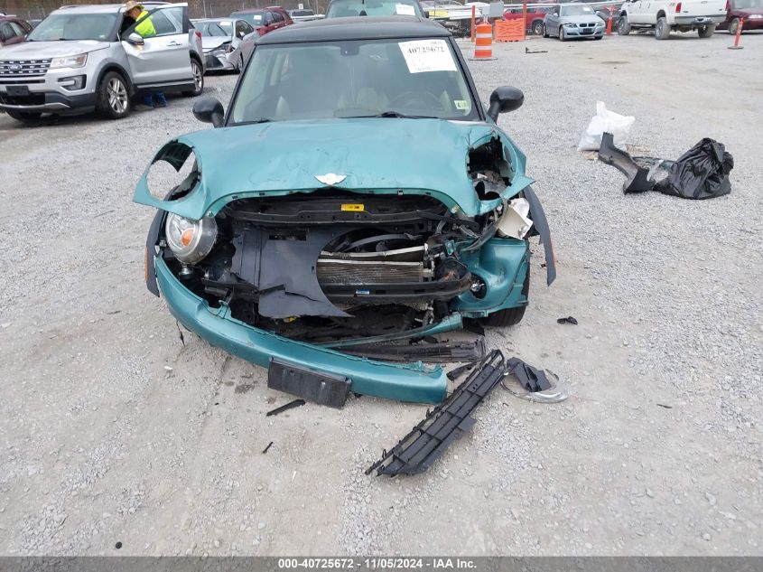 2012 Mini Cooper VIN: WMWSU3C56CT257136 Lot: 40725672