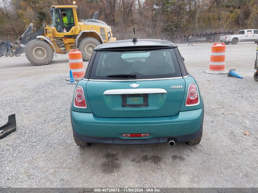 2012 Mini Cooper VIN: WMWSU3C56CT257136 Lot: 40725672