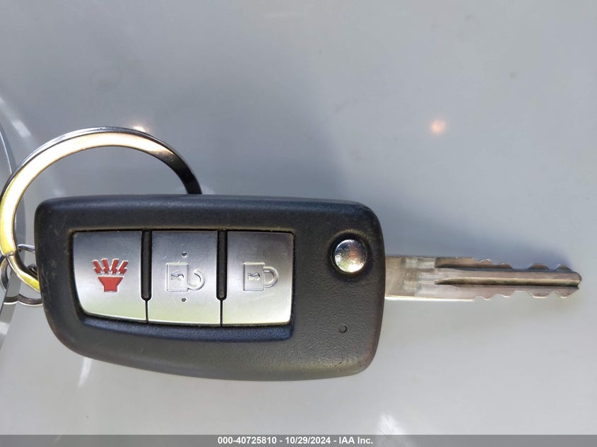 2015 NISSAN ROGUE S - KNMAT2MV5FP528565