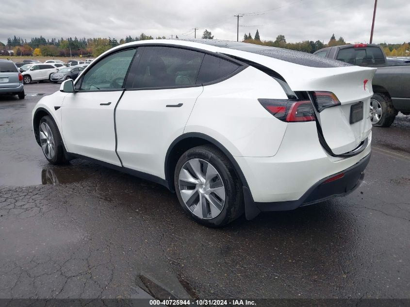 VIN 7SAYGDEE0PF663755 2023 Tesla Model Y, Awd/Long... no.3