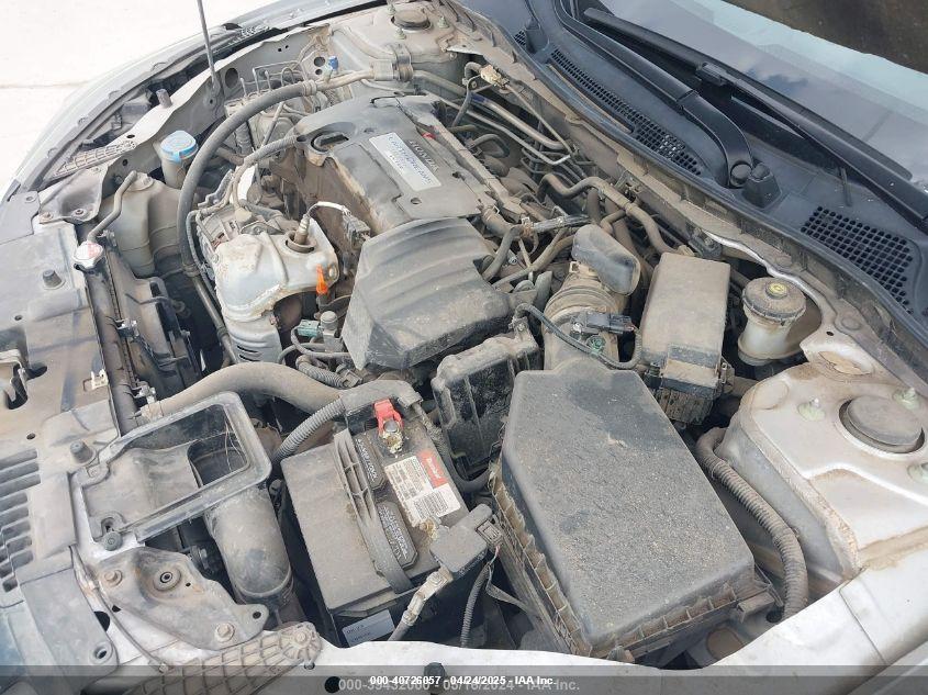2013 HONDA ACCORD VIN: 1HGCR2F39DA109722