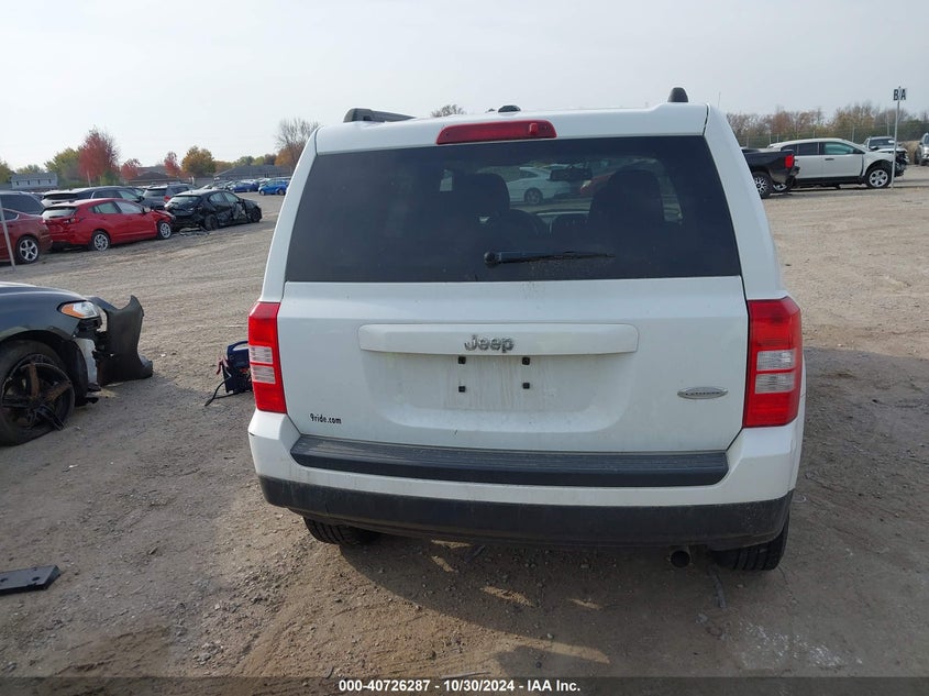 2017 JEEP PATRIOT LATITUDE FWD - 1C4NJPFBXHD183738
