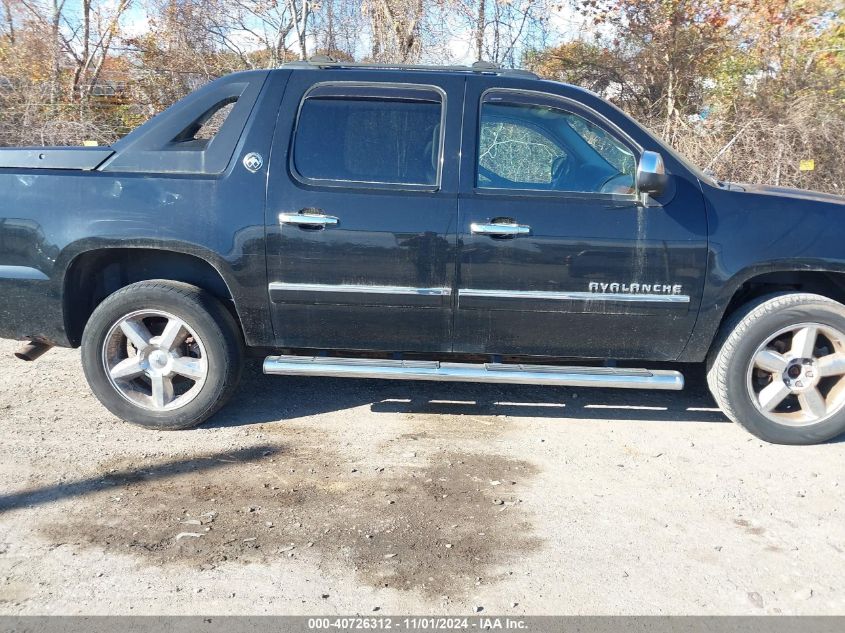 2013 Chevrolet Avalanche Lt VIN: 3GNTKFE72DG229742 Lot: 40726312