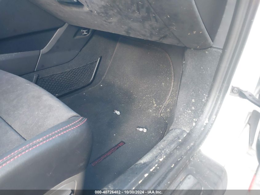 2016 Porsche Cayman - WP0AC2A81GK192202