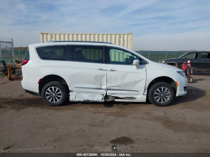 2020 Chrysler Pacifica Touring L Plus VIN: 2C4RC1EG1LR165835 Lot: 40726590