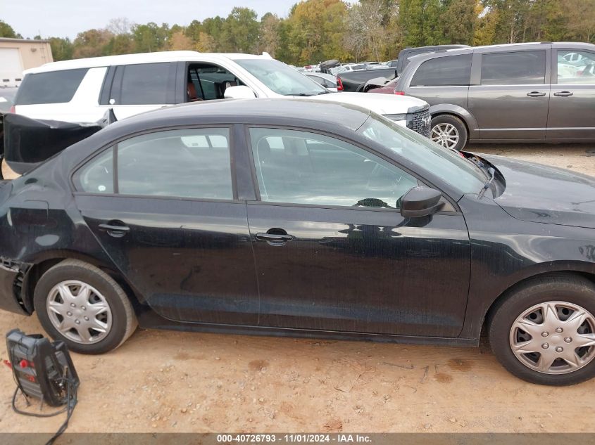 2013 Volkswagen Jetta 2.0L S VIN: 3ZW1K7AJ8DM261228 Lot: 40726793