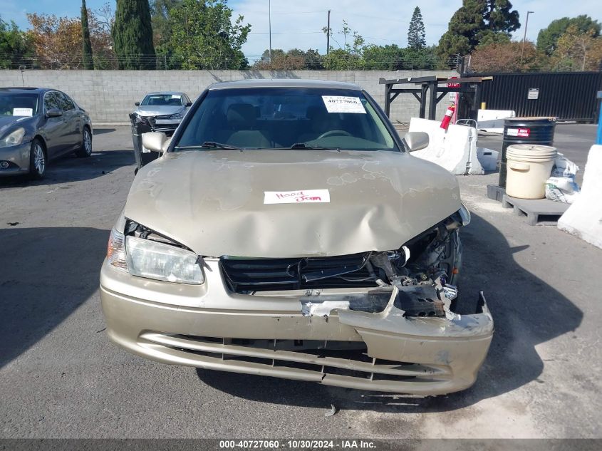 2000 Toyota Camry Le VIN: JT2BG22K7Y0391828 Lot: 40727060