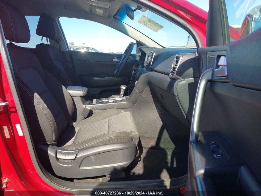 VIN KNDPM3AC6H7213308 2017 KIA SPORTAGE LX