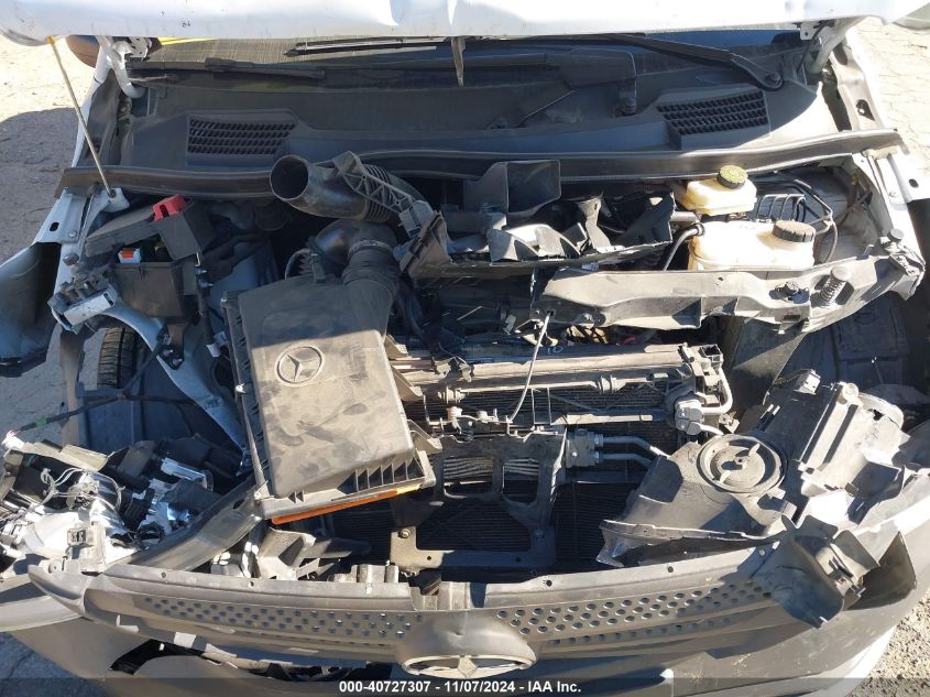 2022 MERCEDES-BENZ METRIS - W1YV0BEY2N4149425