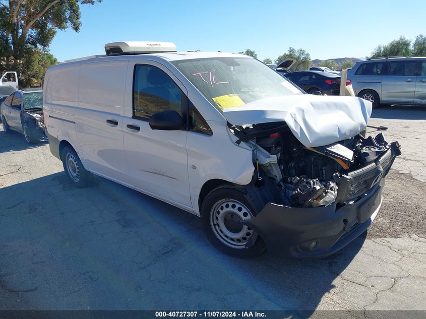 2022 MERCEDES-BENZ METRIS - W1YV0BEY2N4149425