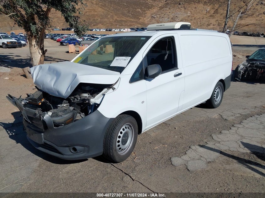 2022 MERCEDES-BENZ METRIS - W1YV0BEY2N4149425