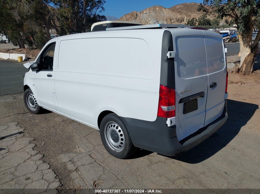 2022 MERCEDES-BENZ METRIS - W1YV0BEY2N4149425