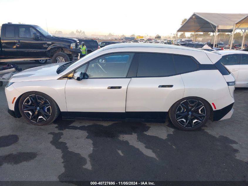 2023 BMW Ix xDrive50 VIN: WB523CF03PCM19179 Lot: 40727695