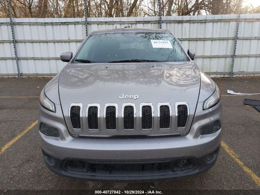 2018 Jeep Cherokee Latitude 4X4 VIN: 1C4PJMCB6JD569011 Lot: 40727842