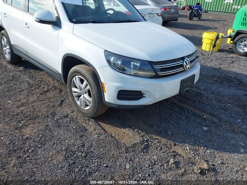 2017 Volkswagen Tiguan 2.0T S VIN: WVGBV7AX6HK000613 Lot: 40728067