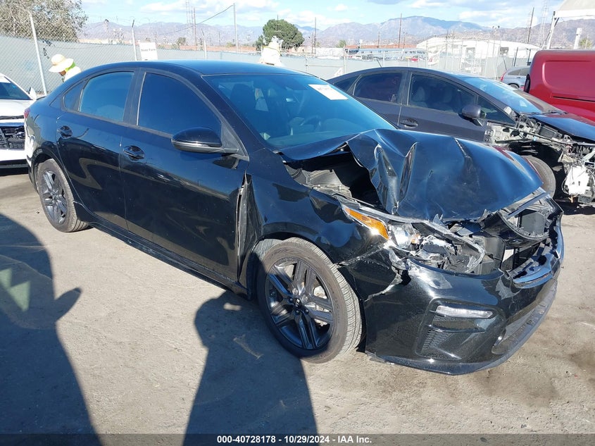 KIA FORTE GT-LINE 2021