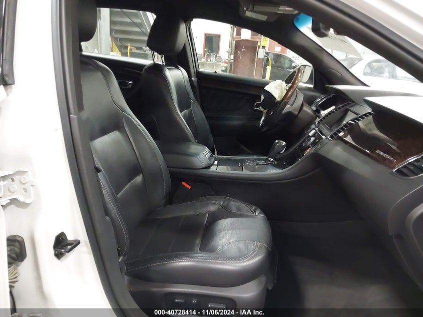 2018 FORD TAURUS LIMITED - 1FAHP2F84JG109499