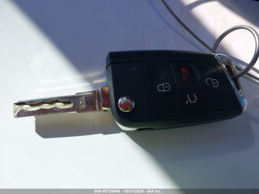 2016 VOLKSWAGEN GOLF SPORTWAGEN TSI SE 4-DOOR - 3VWC17AU6GM514749