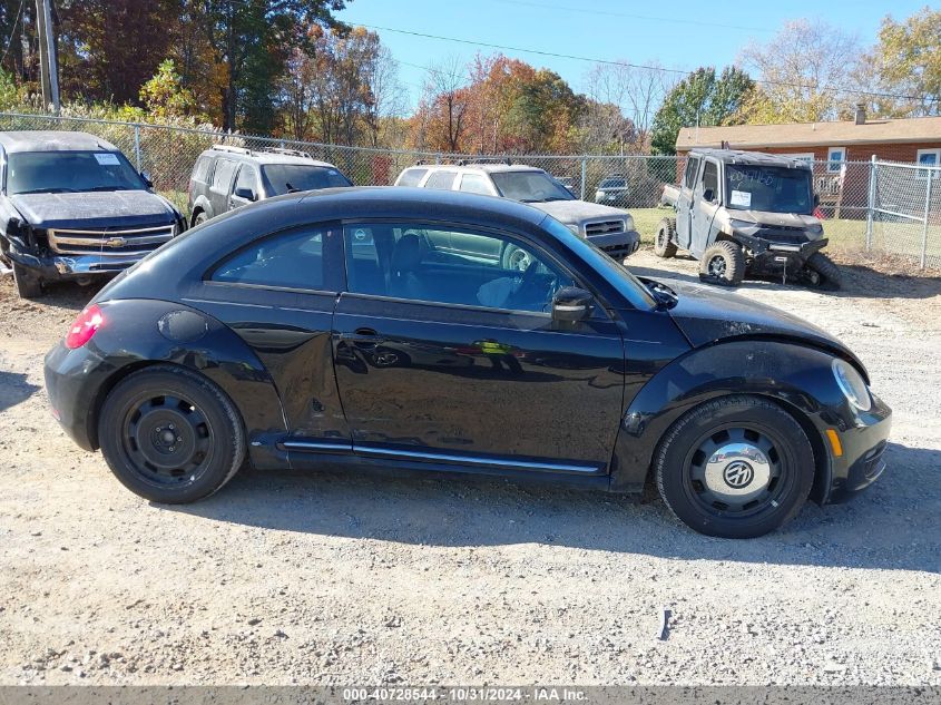 2012 Volkswagen Beetle 2.5L VIN: 3VWJP7AT5CM623548 Lot: 40728544