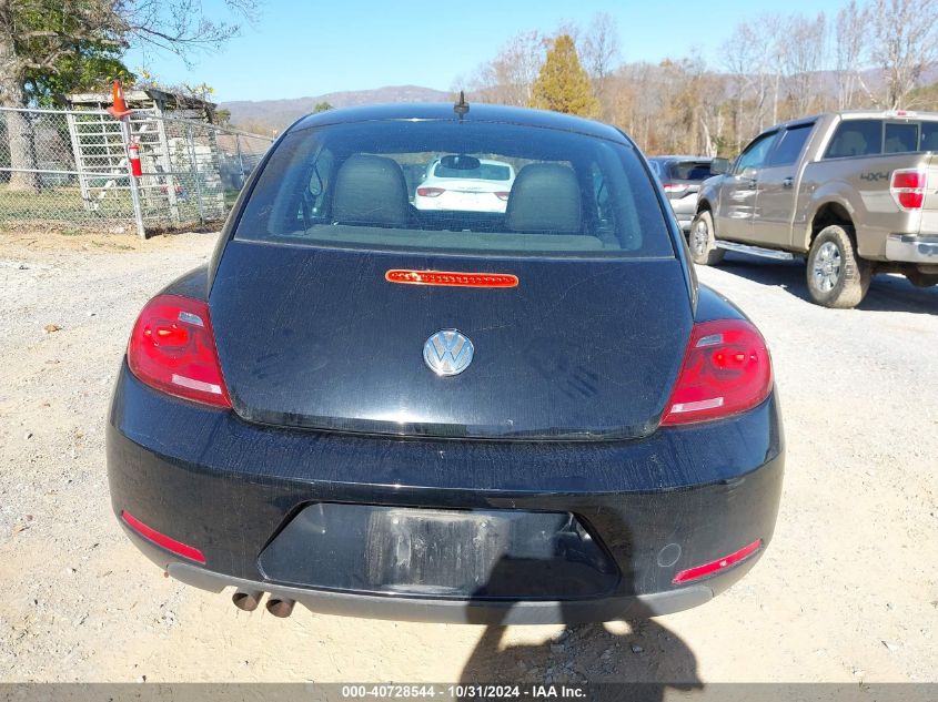 2012 Volkswagen Beetle 2.5L VIN: 3VWJP7AT5CM623548 Lot: 40728544