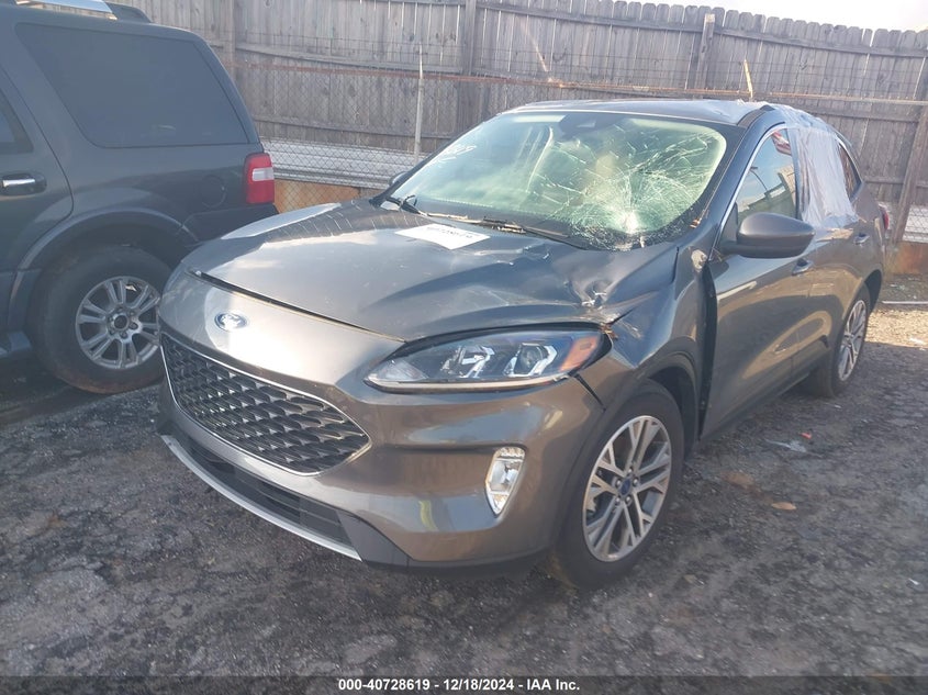 Vin: 1fmcu0h61nub35798, lot: 41218002, ford escape sel 20222