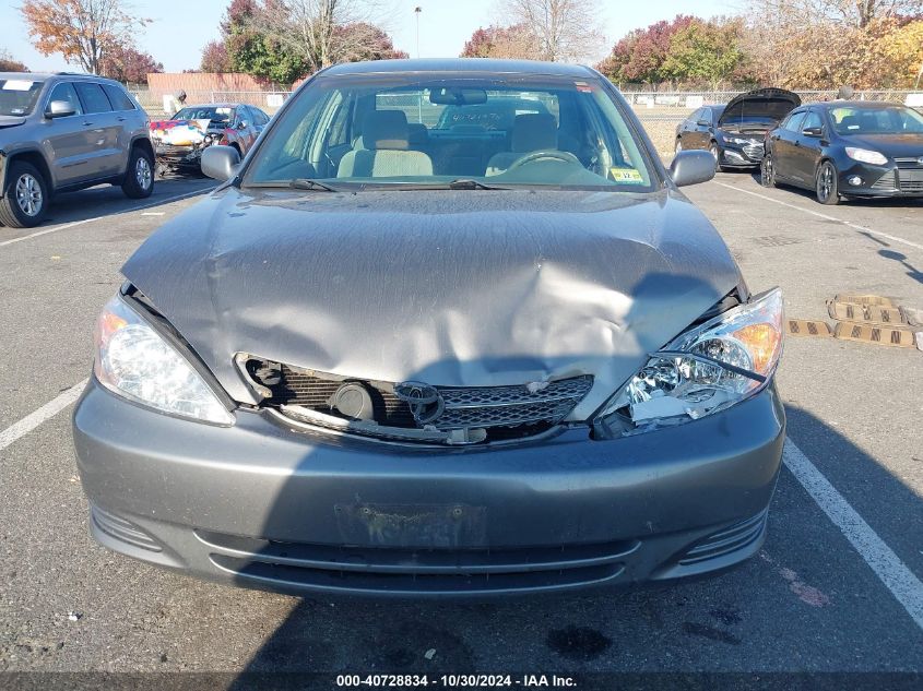 2004 Toyota Camry Le V6 VIN: 4T1BF32K84U569292 Lot: 40728834