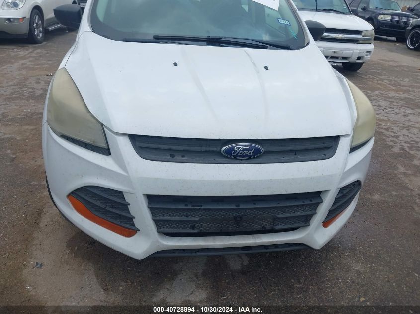 2015 Ford Escape S VIN: 1FMCU0F74FUC05825 Lot: 40728894