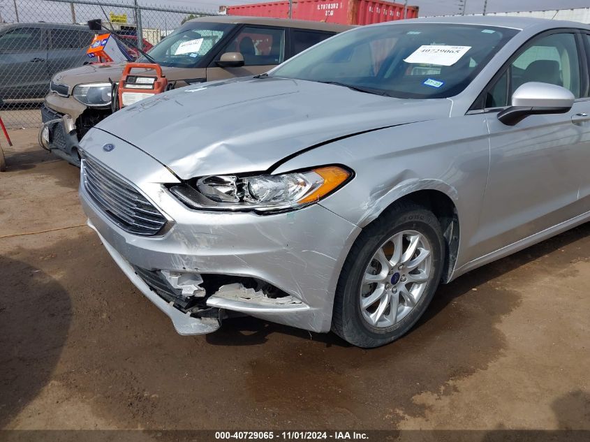 2017 Ford Fusion S VIN: 3FA6P0G73HR184490 Lot: 40729065