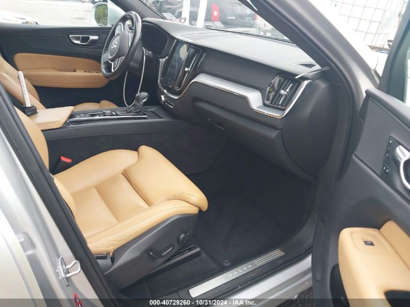 VIN LYV102DK2KB1H7078 2019 Volvo XC60, T5 Momentum no.5