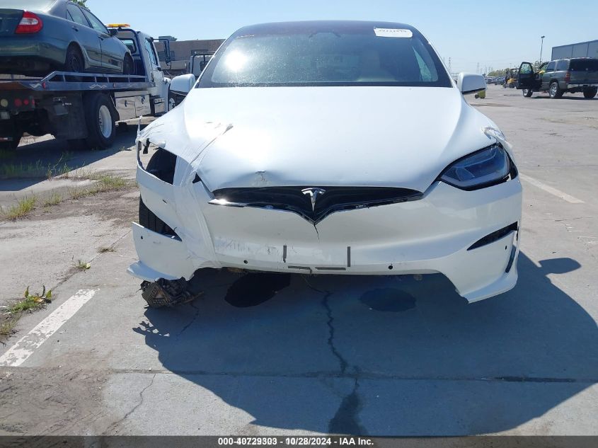 2022 Tesla Model X Dual Motor All-Wheel Drive VIN: 7SAXCAE52NF345994 Lot: 40729303