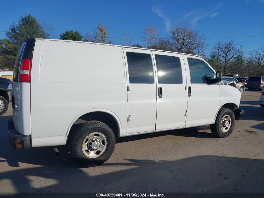 2015 Chevrolet Express 2500 Work Van VIN: 1GCWGFCF4F1184709 Lot: 40729401