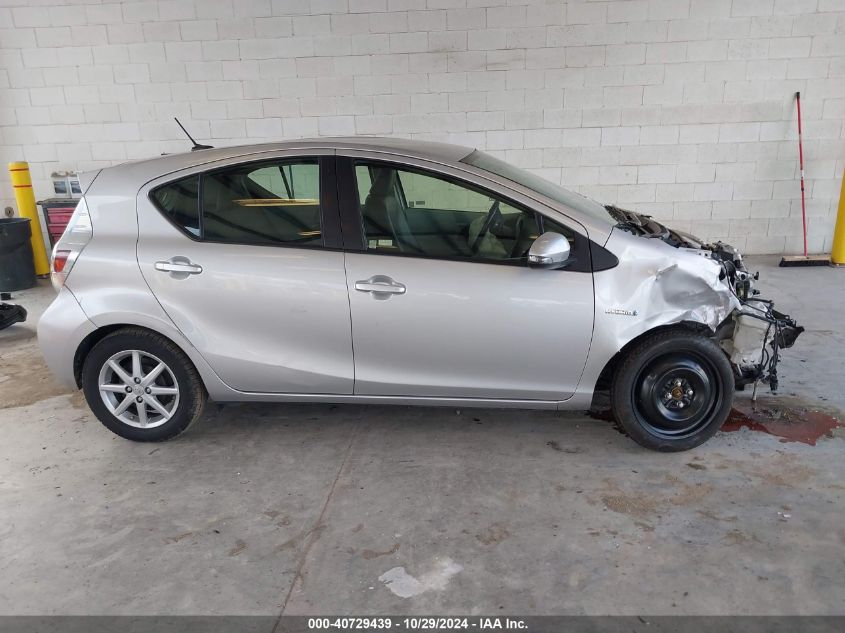 2013 Toyota Prius C Four VIN: JTDKDTB3XD1541580 Lot: 40729439