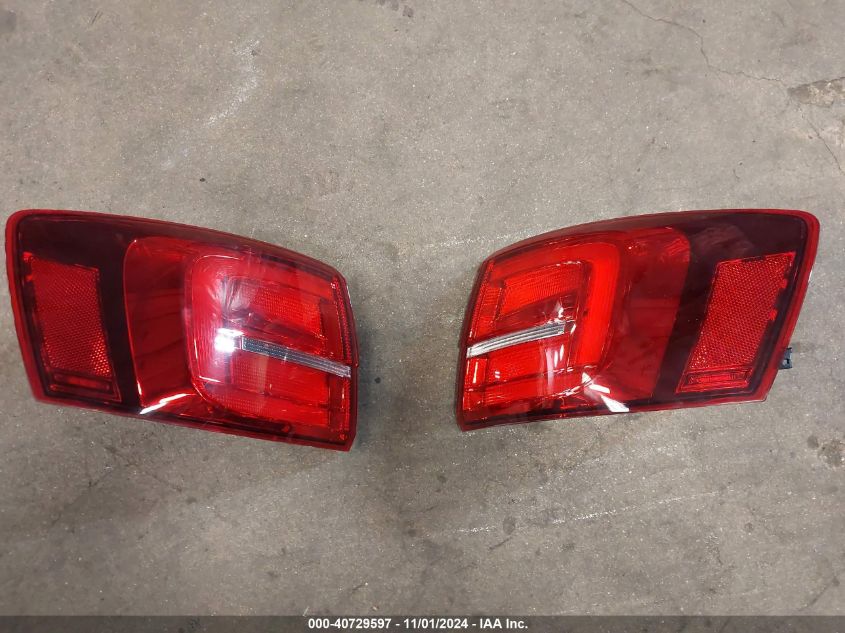 2015 VOLKSWAGEN JETTA 2.0T GLI SE - 3VW4T7AJ9FM334507