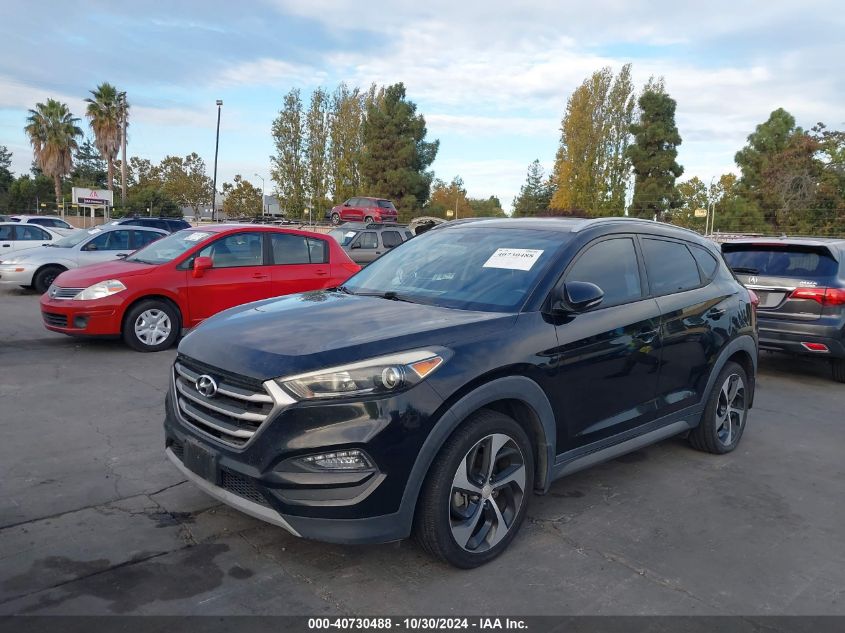 2017 Hyundai Tucson Sport VIN: KM8J33A2XHU353682 Lot: 40730488