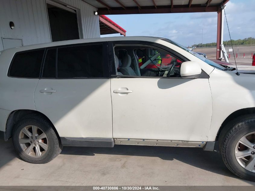 2011 Toyota Highlander Base V6 VIN: 5TDZK3EH5BS045114 Lot: 40730886