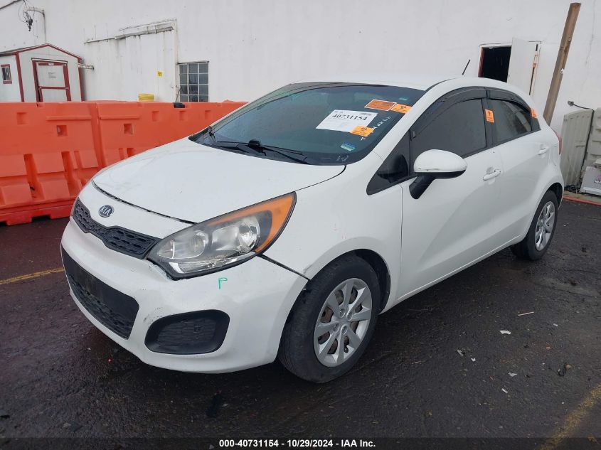 VIN KNADM5A3XD6132338 2013 KIA RIO no.2