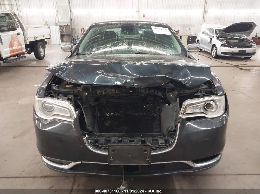 2018 Chrysler 300 Limited Awd VIN: 2C3CCAKG1JH300135 Lot: 40731160