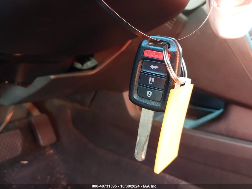 VIN 19XFC2F59JE206037 2018 HONDA CIVIC LX