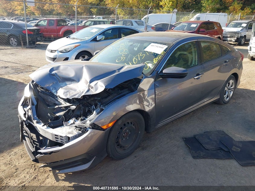 VIN 19XFC2F59JE206037 2018 HONDA CIVIC LX